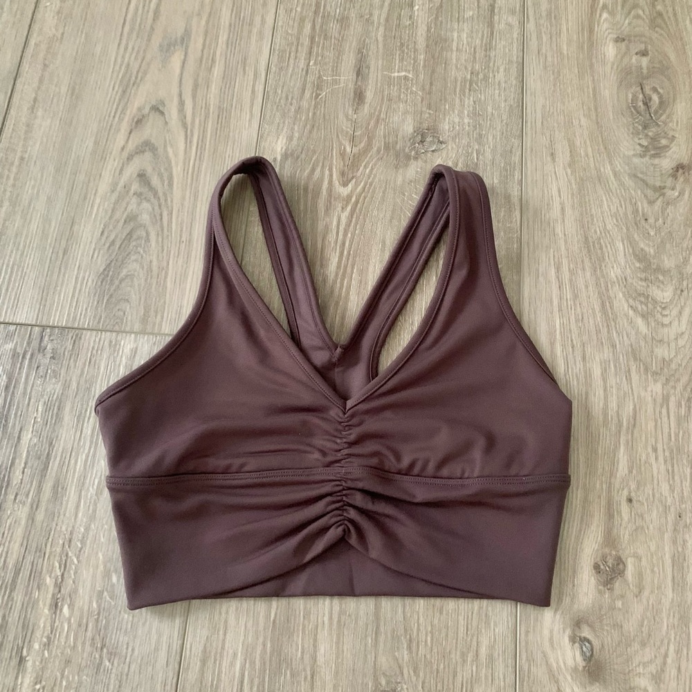 Alo wild thing bra raisin